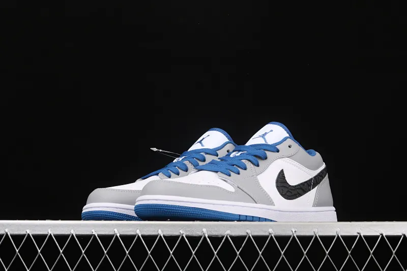 All categories Air Jordan Jordan series basketball shoes Air Jordan 1 Low Air Jordan 1 Low Shadow AJ1 Joe 1 gray blue and white first layer low-top cultural and leisure sports sneakers 553558-103